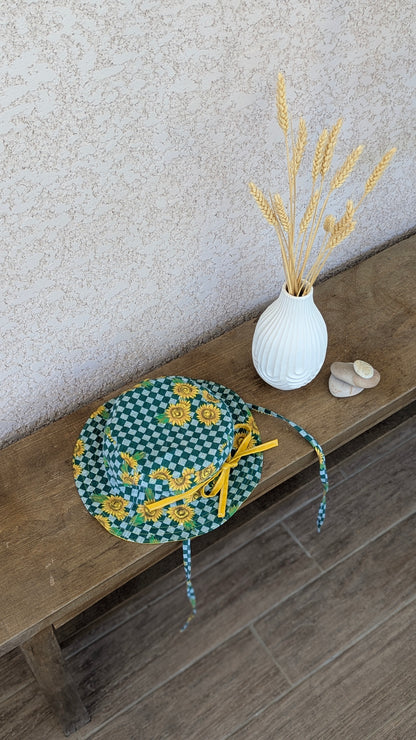 Bob réversible ficelles « Motifs » + Pochon assorti - Nourrisson/Enfant
